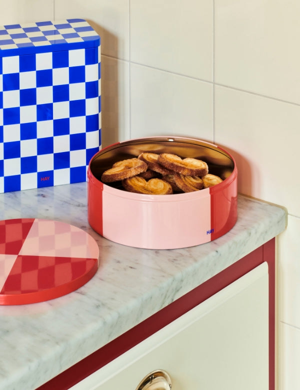 Lata Tin - Vermelha e Cor-de-Rosa