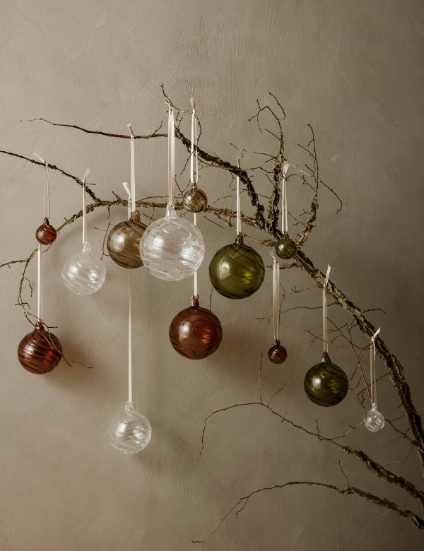 Twirl Ornaments - L - Sef of 4