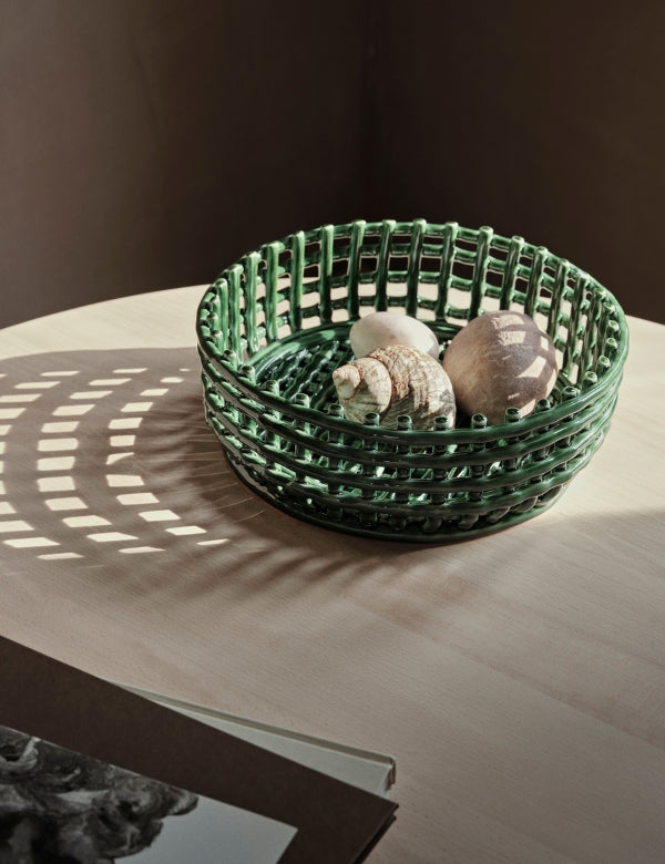 Ceramic centerpiece