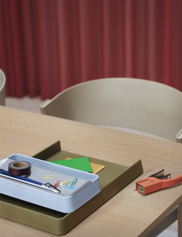 Arrange Desktop Series Aluminum