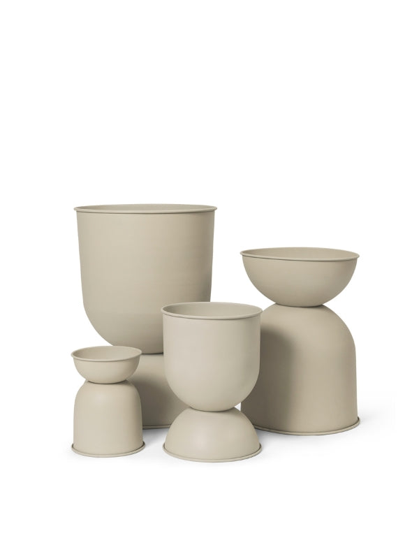 Hourglass Pot