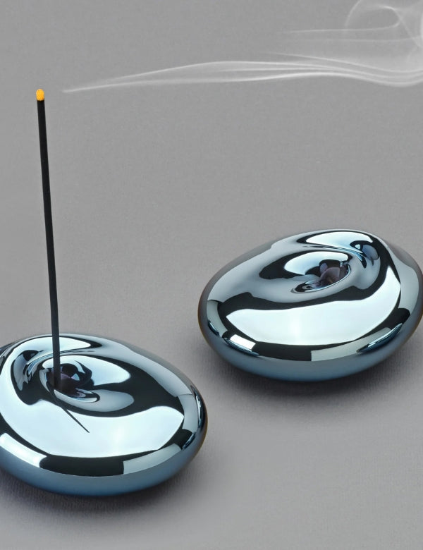 Blue Bubble, Altar para incenso