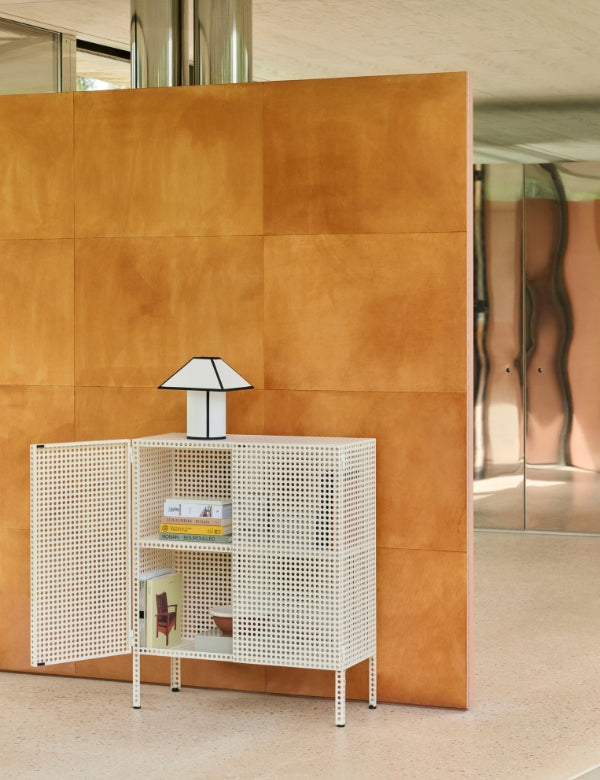 Armário Perfurado Médio Cabinet